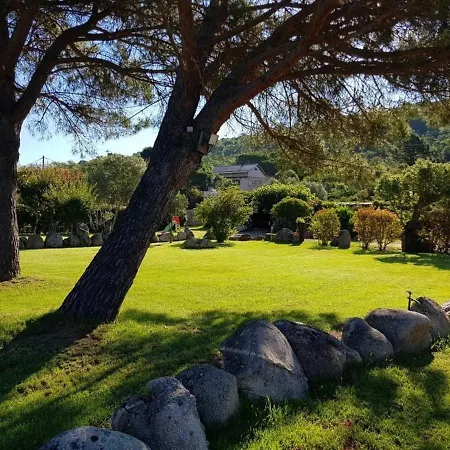 Gasthof Les Jardins De Santa Giulia - Charmante D'hote *